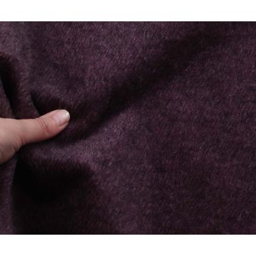 20314-9590 Mohair tipped with ± 6 mm pile, 520g/m
